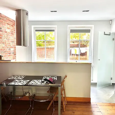 Red & Grey Apartment *