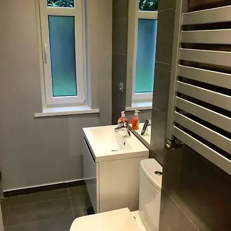 Apartment Red & Grey