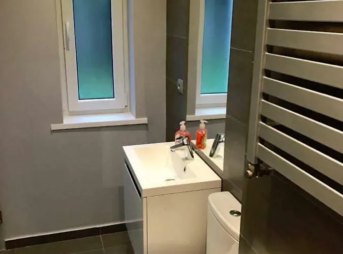 Apartament Red & Grey