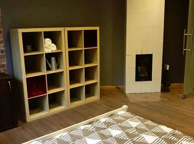 Apartament Red & Grey *